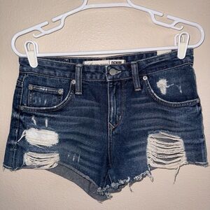 Lovers & Friends Distressed Denim Shorts size‎ 25